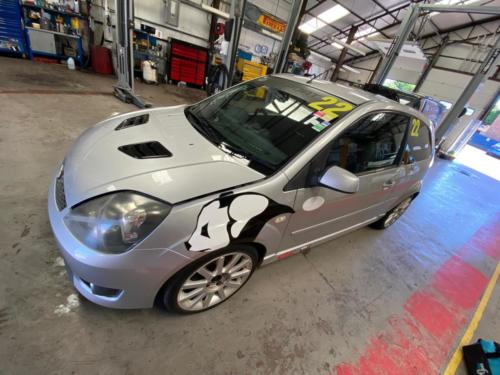 fiesta-st-track-car-012